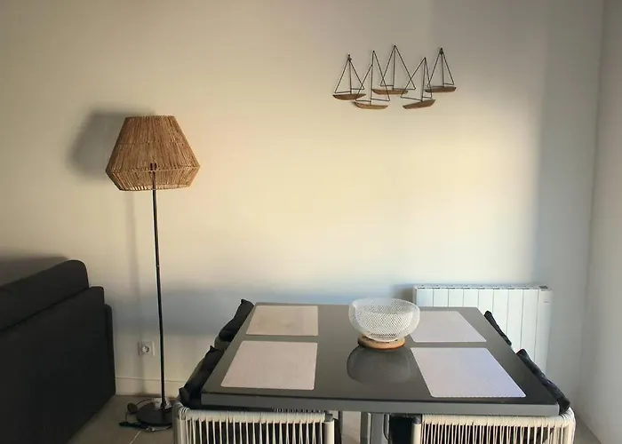 Maisonnette 2 Pieces 100m De La De La Clere