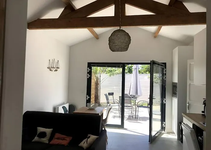 Maisonnette 2 Pieces 100m De La De La Clere Le Grand Vieil