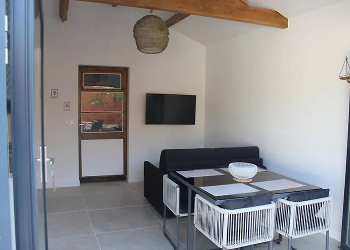 Maisonnette 2 Pieces 100m De La De La Clere Prázdninový dům *